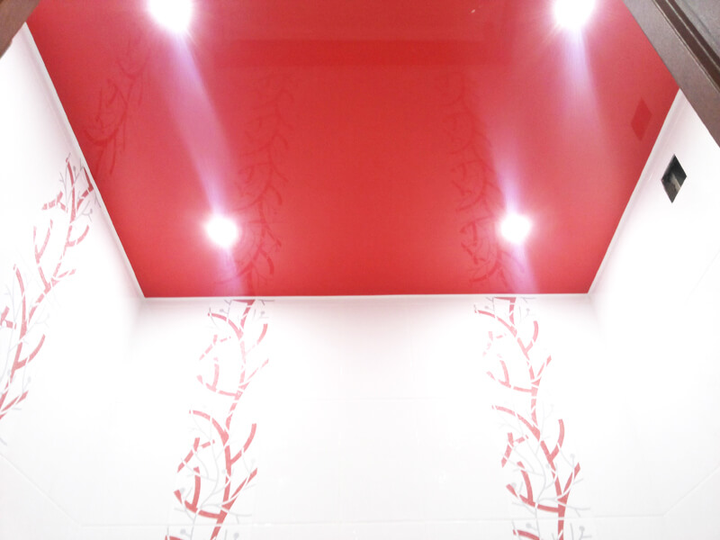 Фото из галереи - натяжные потолки в ванной